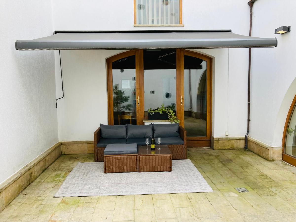 Hotel U Rytire Melnik Exterior photo